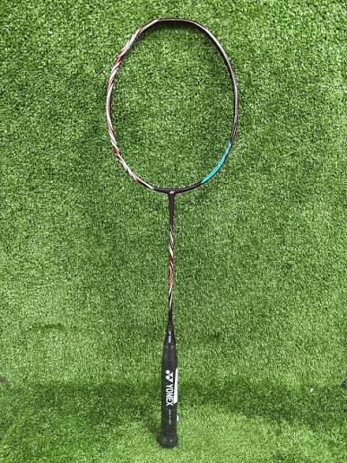 ASTROX 100 ZZ KURENAI UNSTRUNG